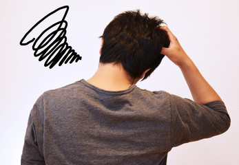 30代男性悩んでいるiイメージ画像