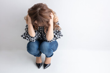 30代女性が悩んでいるイメージ画像